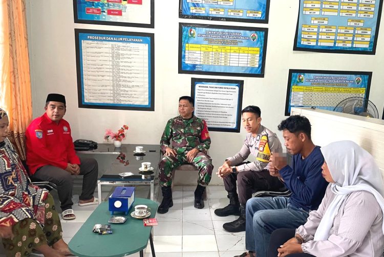 Bhabinkamtibmas Polsek Banggae Polres Majene bersama Pemerintah Desa Berhasil Mediasi Sengketa Tanah Antar Saudara Kandung di Buttu Baruga