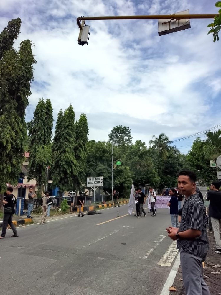 Gaji 13 TPG dan Dana Zakat Bermasalah, KAMMI Mandar Raya Desak Aksi Konkret