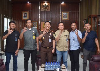 Bulog dan Kejari Majene Bahas Distribusi Pangan, Cegah Kendala Hukum