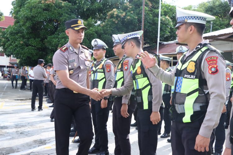 Pererat Silaturahmi Pasca Idul Fitri, Kapolres Majene Gelar Halalbihalal Bersama Personel