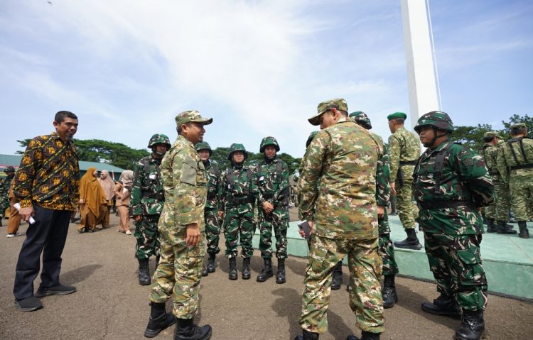 Wali Kota Parepare Semangati ASN Ikuti Latsarmil Komcad di Rindam XIV/Hasanuddin