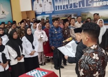 Pastikan Fungsi Pengawasan Desa Berjalan, Bupati Majene Lantik 52 Anggota PAW BPD