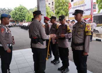 Polres Parepare Beri Penghargaan 4 Personel, 1 Anggota Dipecat Tidak Hormat