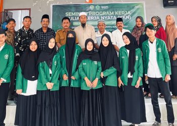 Rombongan KKN STAI Al- Gazali Barru Disambut Hangat Pemerintah Desa Tompo