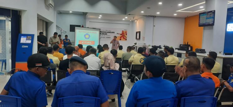 BRI Cabang Sidrap Gelar Sosialisasi dan Simulasi Penanggulangan Kebakaran