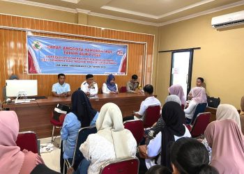 Hadiri RAT Kopdes, Bhabinkamtibmas Polsek Sendana Dorong Koperasi Makin Profesional dan Transparan