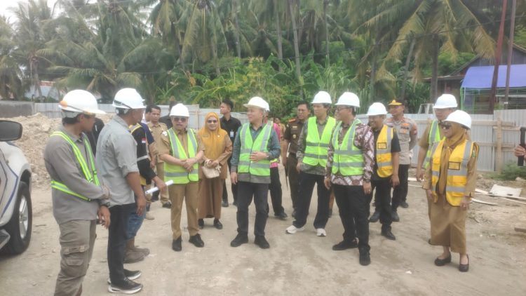 Bersama Bupati Majene, Wamen HAM Dorong Kampung Nelayan Jadi Model Pemenuhan Hak Dasar