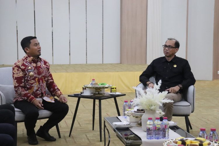 Bawaslu Parepare dan Wali Kota Sepakat Perkuat Pendidikan Politik Generasi Muda