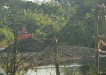 Trauma Banjir Belum Hilang, Tambang Pasir di Barru Nekat Beroperasi Lagi!
