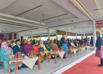 Peringatan Hardiknas 2026 di Majene, Bupati Launching “Gerakan Kembali ke Sekolah”