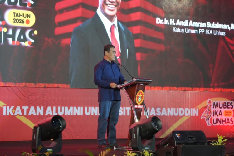 Aklamasi! Andi Amran Sulaiman Kembali Pimpin IKA Unhas Periode 2026-2030