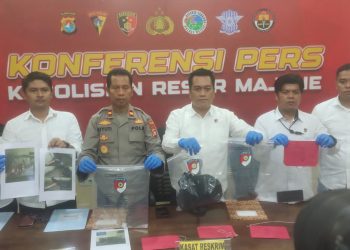 Sadis! Wanita di Majene Aniaya Lansia hingga Tewas, Rumah Korban Dibakar