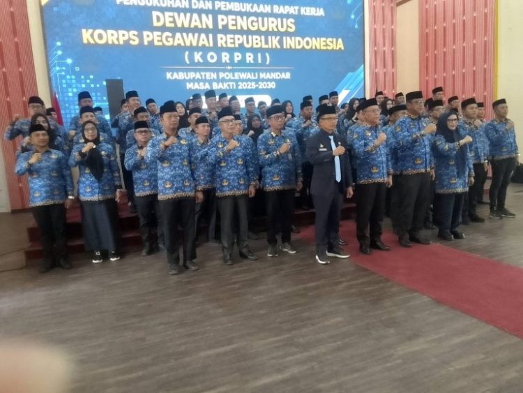NURSAID MUSTAFA RESMI PIMPIN KORPRI KABUPATEN POLMAN PERIODE 2025-2030, DORONG ASN BERKERJA PROFESIONAL DAN BERINTEGRITAS