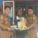 Salurkan Bantuan Pangan di Kelurahan Galung, Ini Penjelasan Camat Banggae Terkait Status Honorer Penerima Bantuan