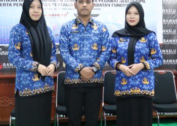 Bawaslu RI Lantik PNS dan Pejabat Fungsional, Tiga Pegawai Sekretariat Bawaslu Parepare Resmi Diambil Sumpah