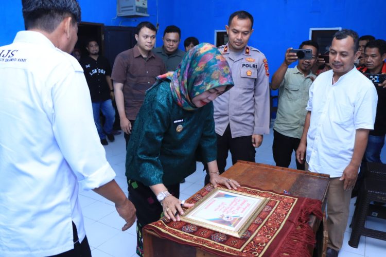 Wakapolres Majene Hadiri Peresmian Sekretariat IJS Majene, Perkuat Sinergi Polri dan Insan Pers