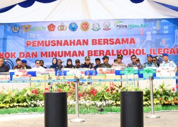 Bea Cukai Sulbagsel Bongkar Peredaran Rokok Ilegal Rp65 Miliar, Kapolda Sulsel Beri Dukungan Penuh