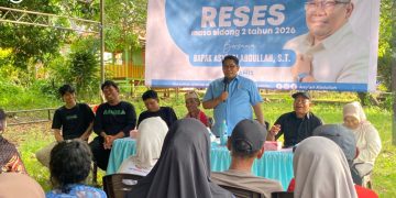 Asy’ari Abdullah Beri Bantuan Tunai untuk Pembangunan Masjid di Lappa Anging