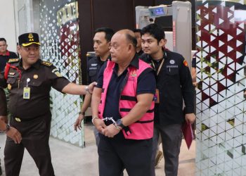 Kejagung Tahan Tiga Eks Petinggi BGN dalam Skandal MBG Rp353 Triliun