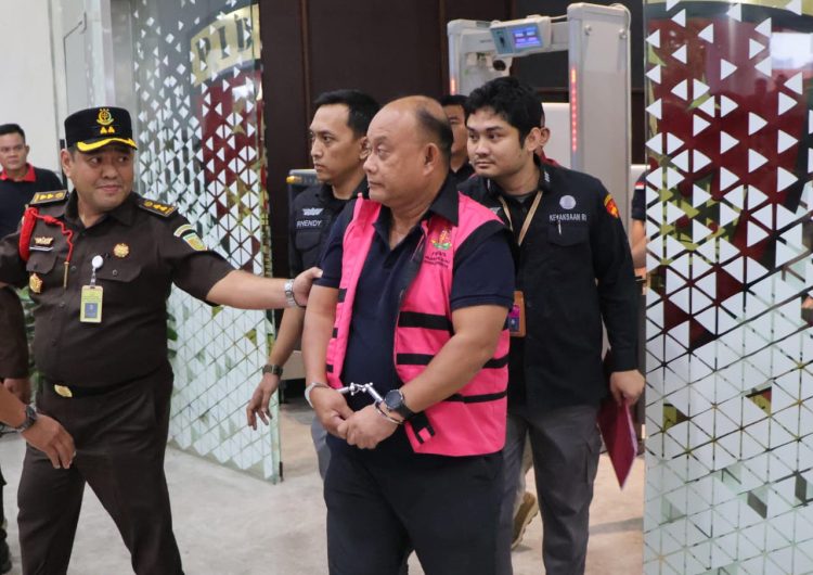 Kejagung Tahan Tiga Eks Petinggi BGN dalam Skandal MBG Rp353 Triliun