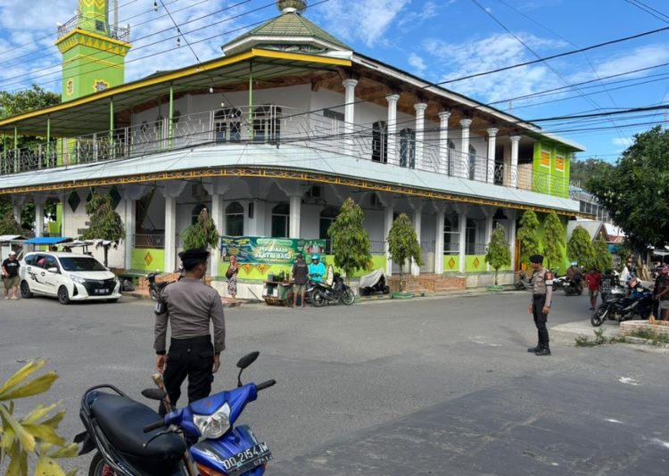 Patroli Samapta Polres Majene Sasar Jalan Protokol dan Pasar Sentral, Persempit Ruang Gerak Pelaku Kejahatan dan Premanisme
