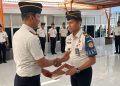 Kalapas Parepare Sematkan Kenaikan Pangkat Pilihan kepada Ka KPLP Jerry Djarang