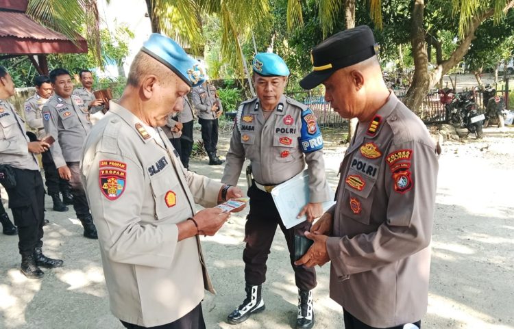 Propam Polres Majene Gelar Gaktiblin di Polsek Sendana, Tegaskan Profesionalitas dan Pelayanan Prima